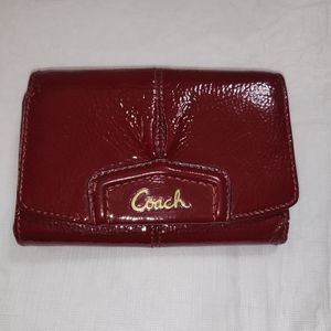 Coach Tri-fold Patent Leather Wallet Burgundy$20